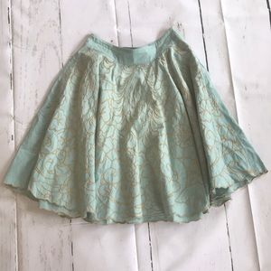 Gorgeous full skirt